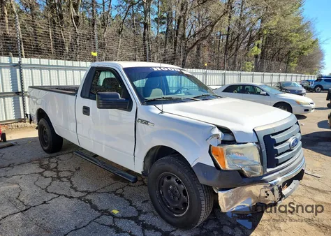 2010 Ford F150 z USA, uszkodzony, nr VIN 1FTMF1CW1AKB23883